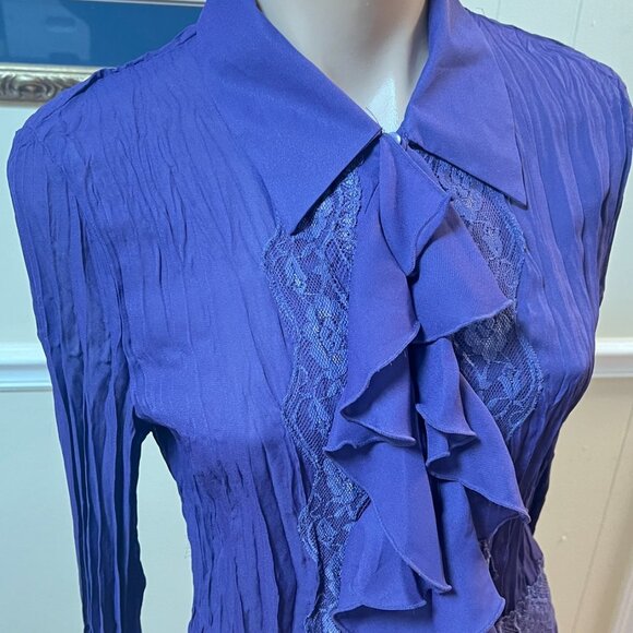 Purple Ruffle Lace Button Down Blouse Sz 4/6 - Picture 5 of 7